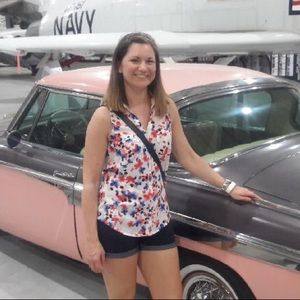 Meet your Posher, Lindsay